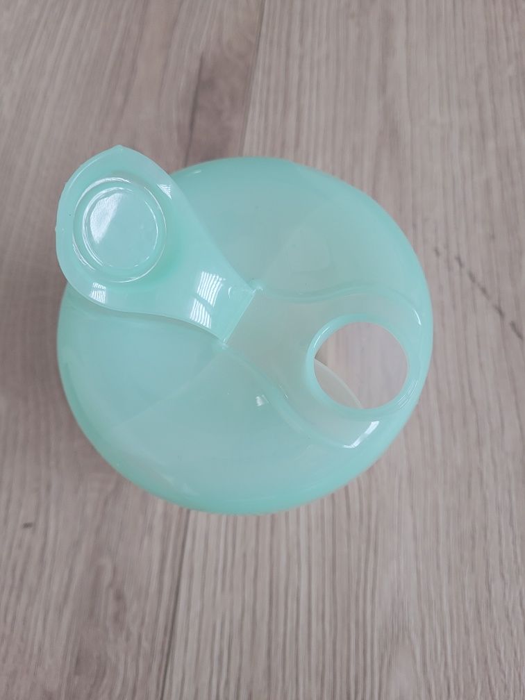 BabyOno Pojemnik na mleko w proszku dla dzieci z przegródkami