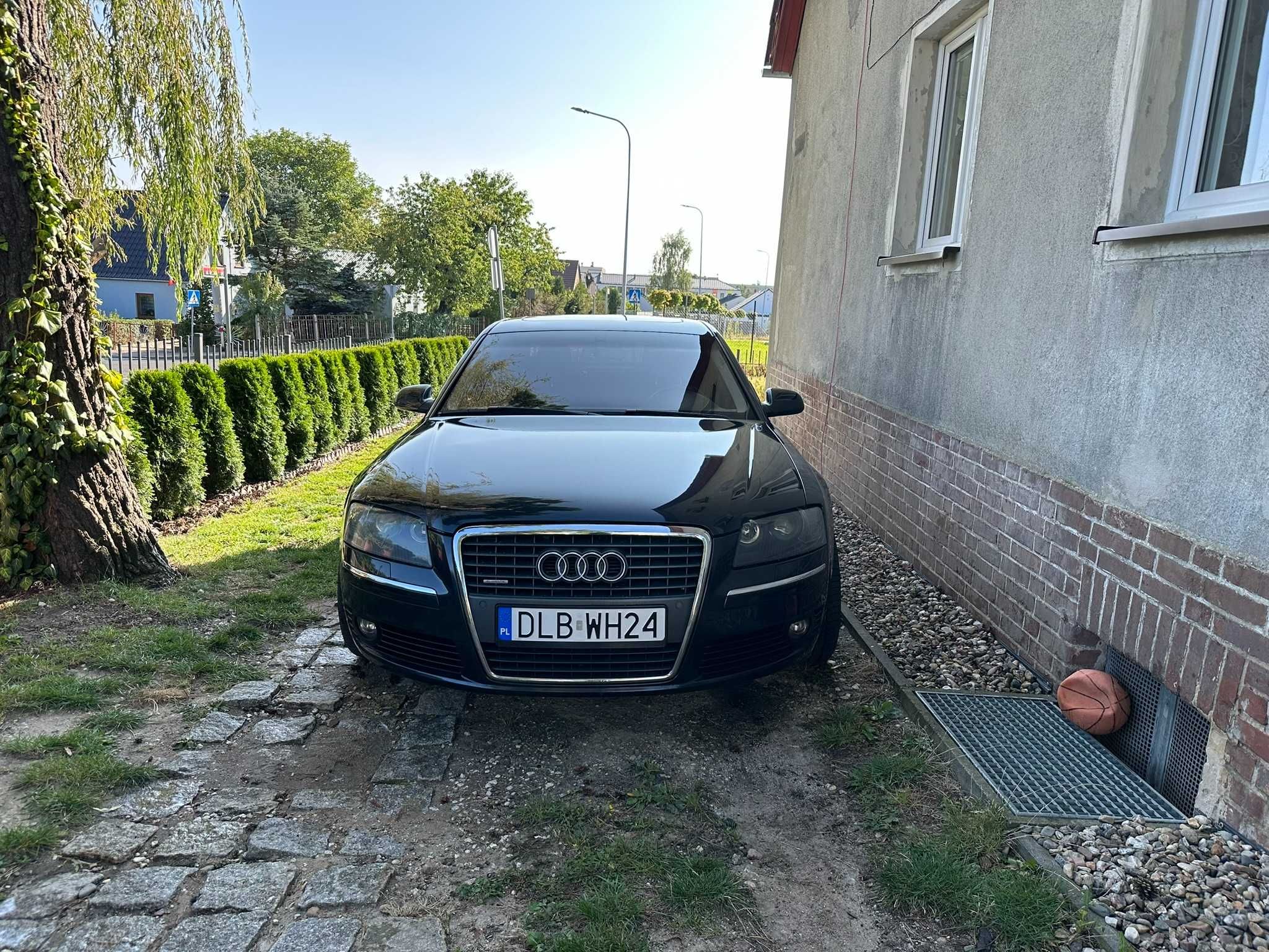 Audi A8 D3 4.2l Benzyna (MPI)