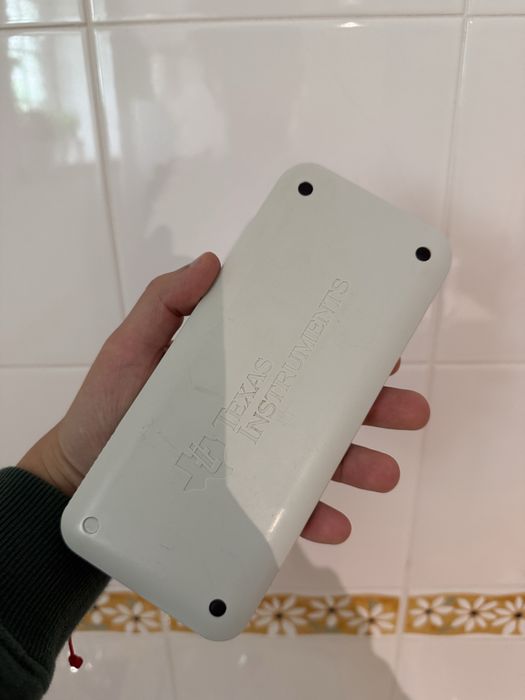 Calculadora Texas TI84 Plus CE-T