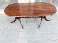 Mesa de centro em pau santo