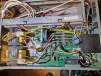 UPS 2200 va 1500 W