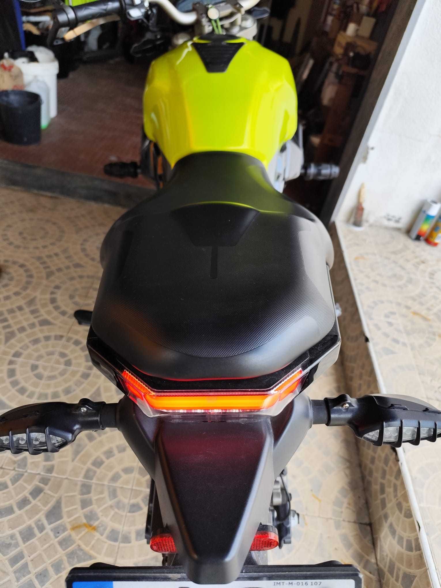 Mota Zontes ZT 125 G1X, como nova 2717Km