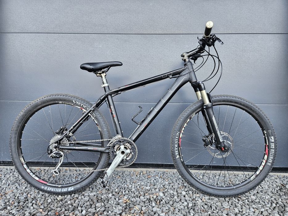 Rower. Cube. rozm.  18". XT