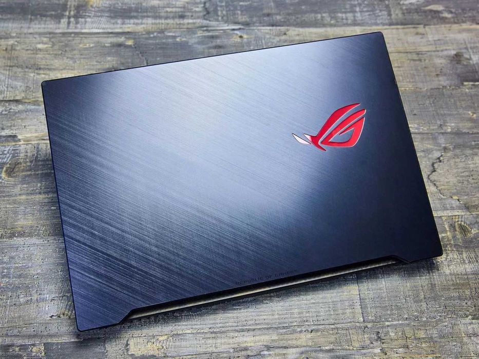 Супер Геймерский ноутбук /8Гиговая видеокарта RTX/Киберпанк,Сталкер2