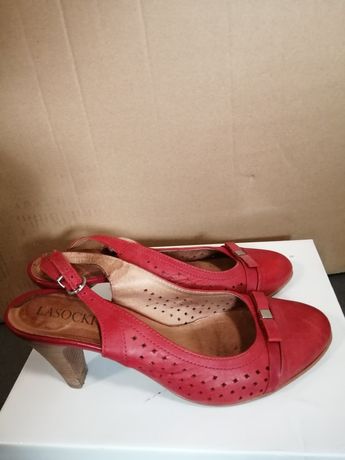Buty, sandały, skórzane, czerwone.