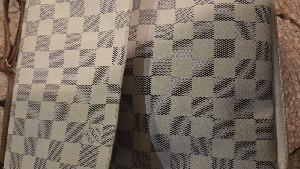 Saszetka torba nerka  nowa Louis Vuiton krata złote skuwki