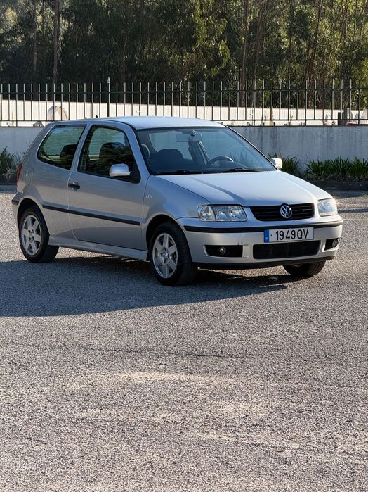 Polo 1.4 gasolina - Caixa automática