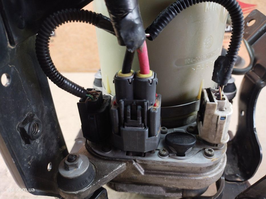 Ford Transit Connect Mk2 12- 1.6 TDCI Focus MK3 Насос ГУР 4M513K514CA