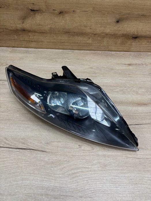 lampa/reflektor przedni prawy ford mondeo mk4 xenon