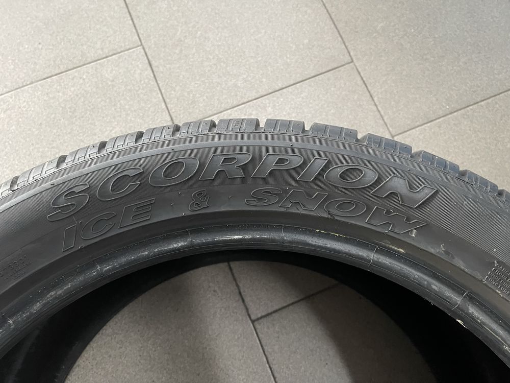 Зимняя шина Pirelli SCORPION ICE SNOW 295/40R20 110V