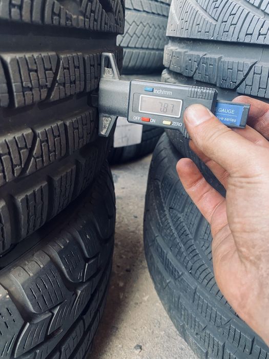 235 45 18 Pirelli Sottozero winter 240 90% Зима 2023 Гарантія