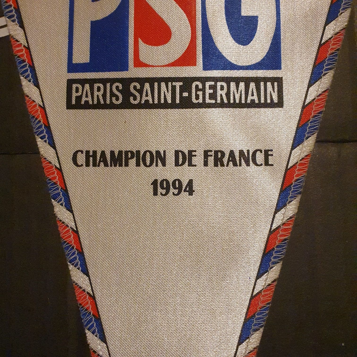 Proporczyk PSG Mistrz Francji 1994