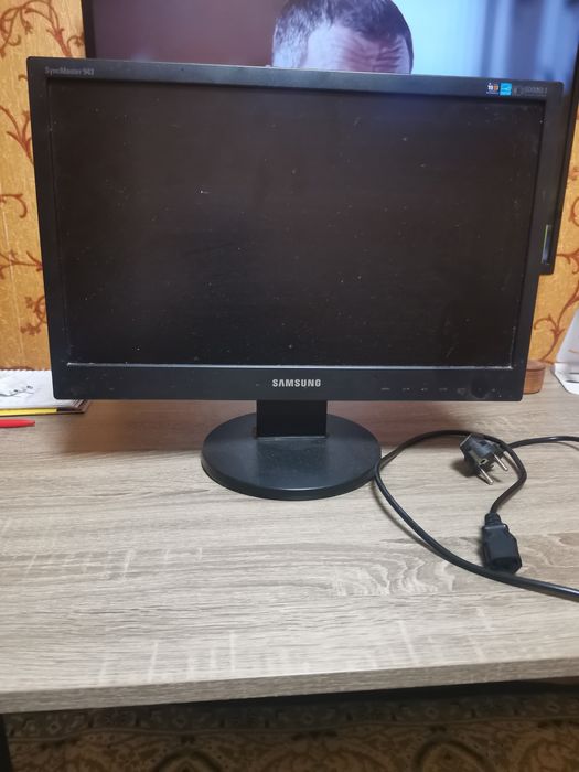 Продам Мотитор samsung