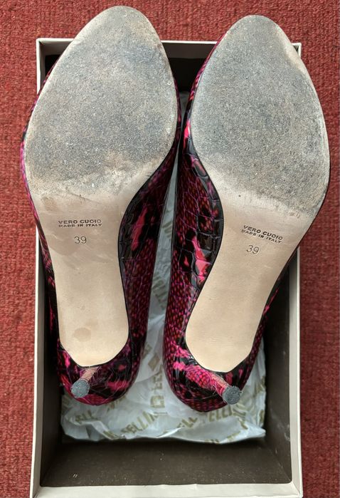 Туфли Fellini 39 р.