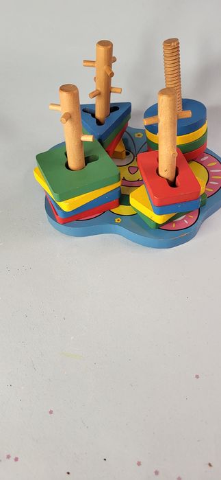 Дитяча розвиваюча іграшка Сортер Геометрик