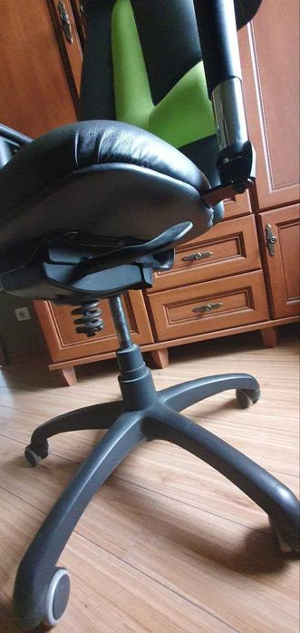 Кресло компьютерное