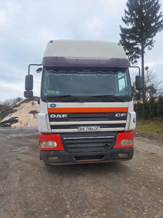 Послуги спецтехніки КамАЗ 20 м³, грейфер, самоскид Львів. Перевезення