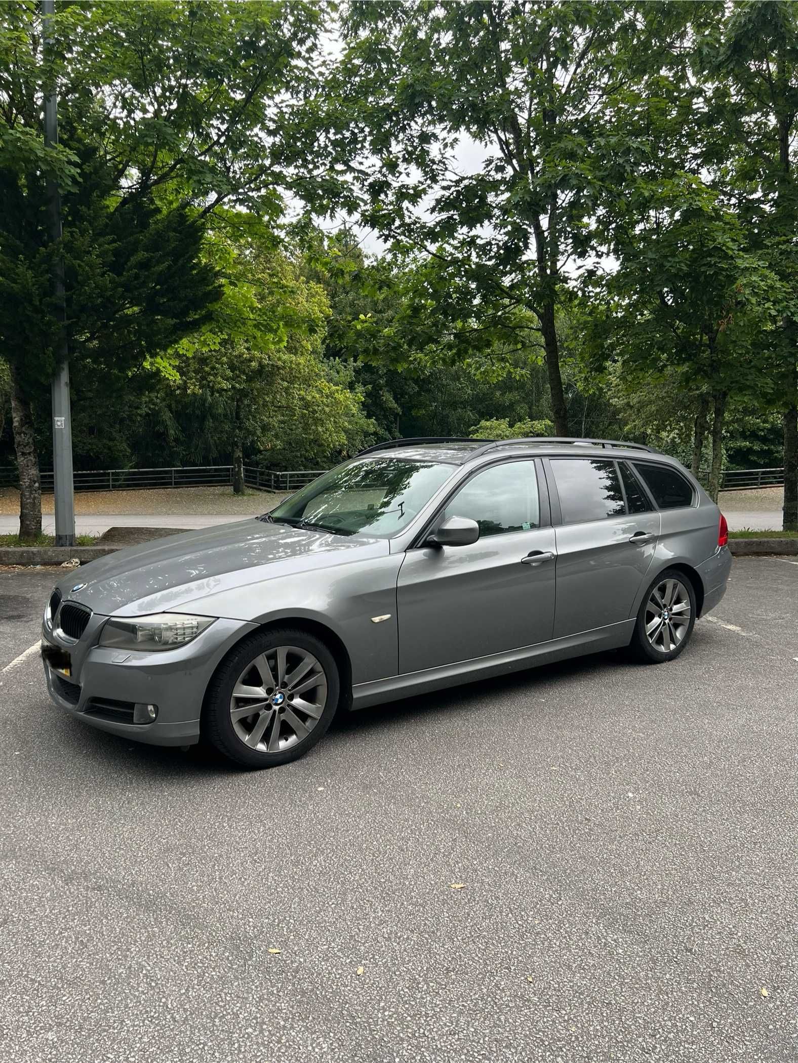 BMW 320d Touring 2009