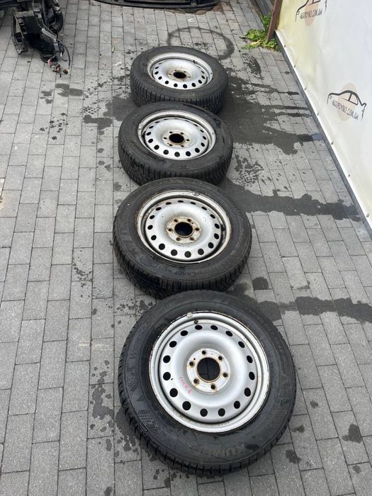 Комплект коліс диски шини колеса Hyundai Staria 2022-2025 старія