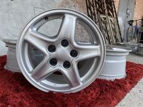 Original Chevrolet Camaro R16 5x120