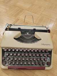 Maszyna do pisania niemiecka Olympia