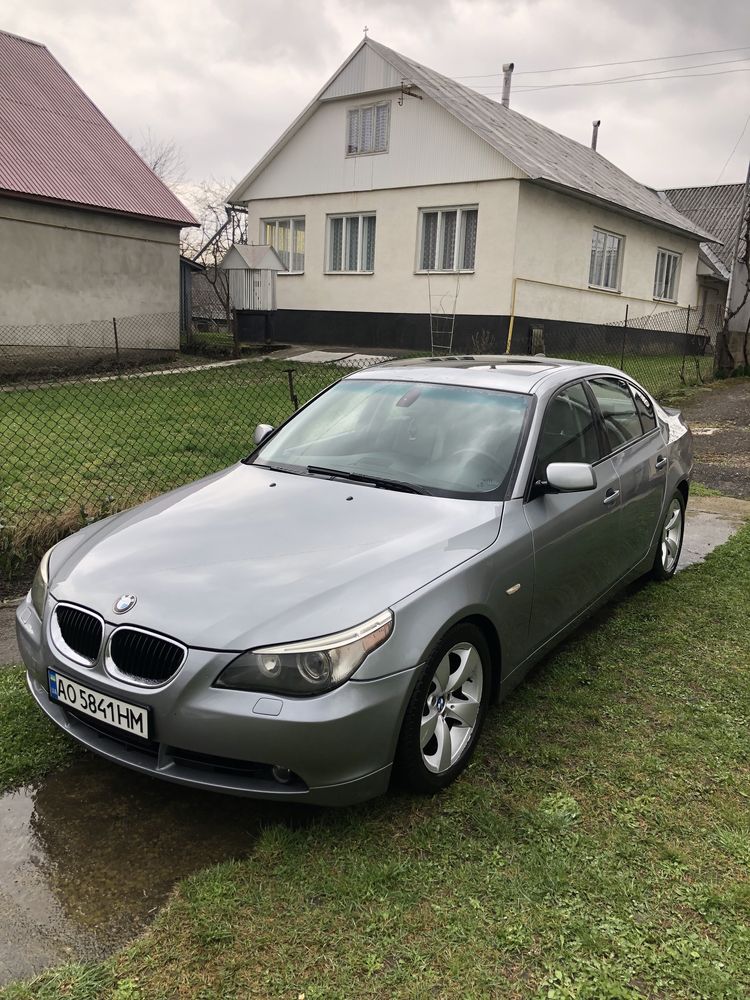 Продам BMW 525і