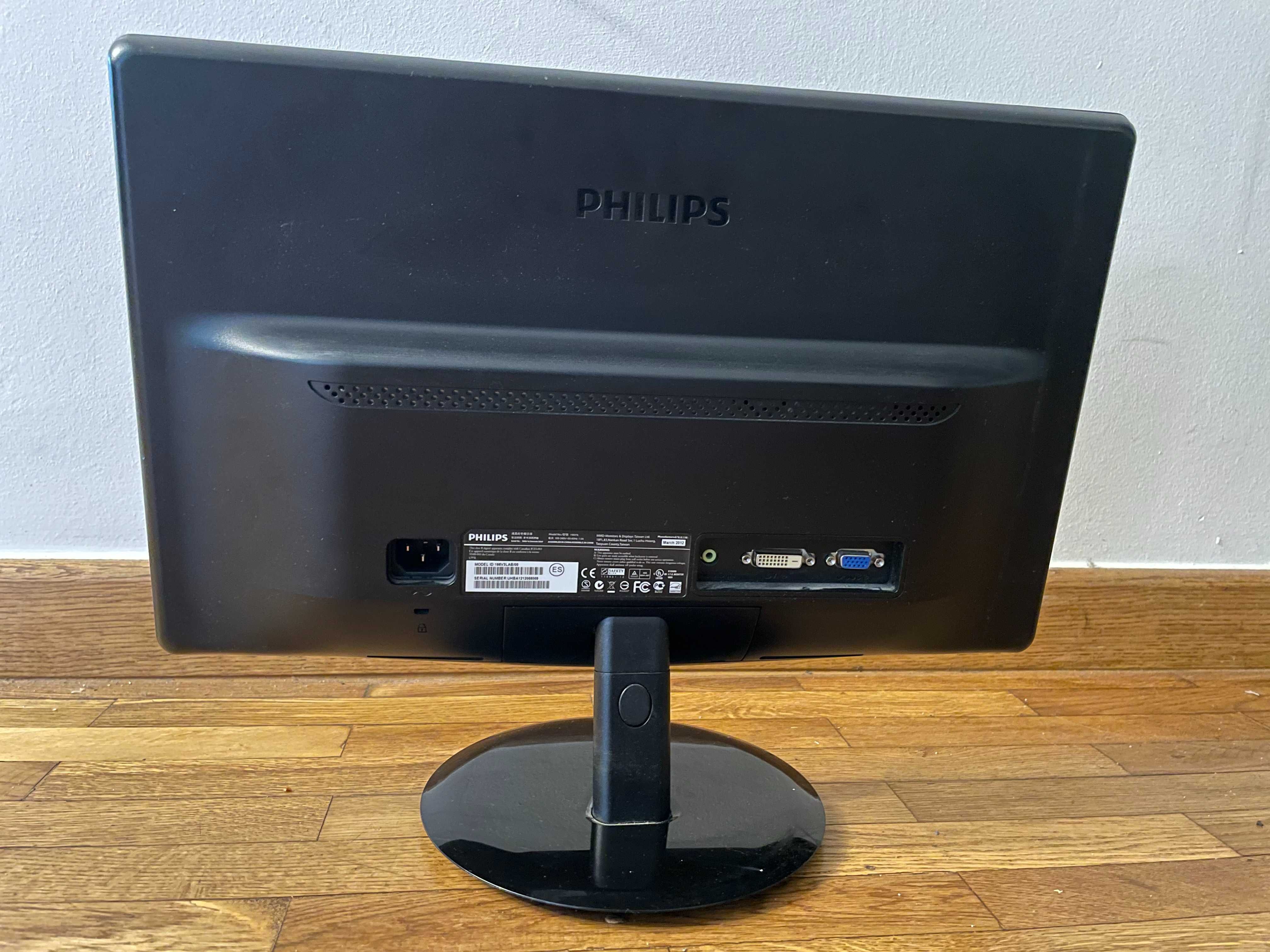 Monitor PHILIPS 196V3LAB