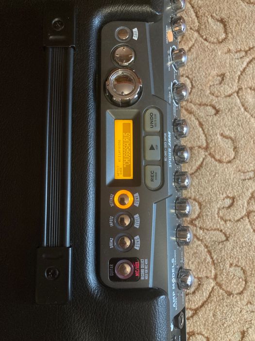 Line 6 Spider Jam комбік з безліччю можливостей