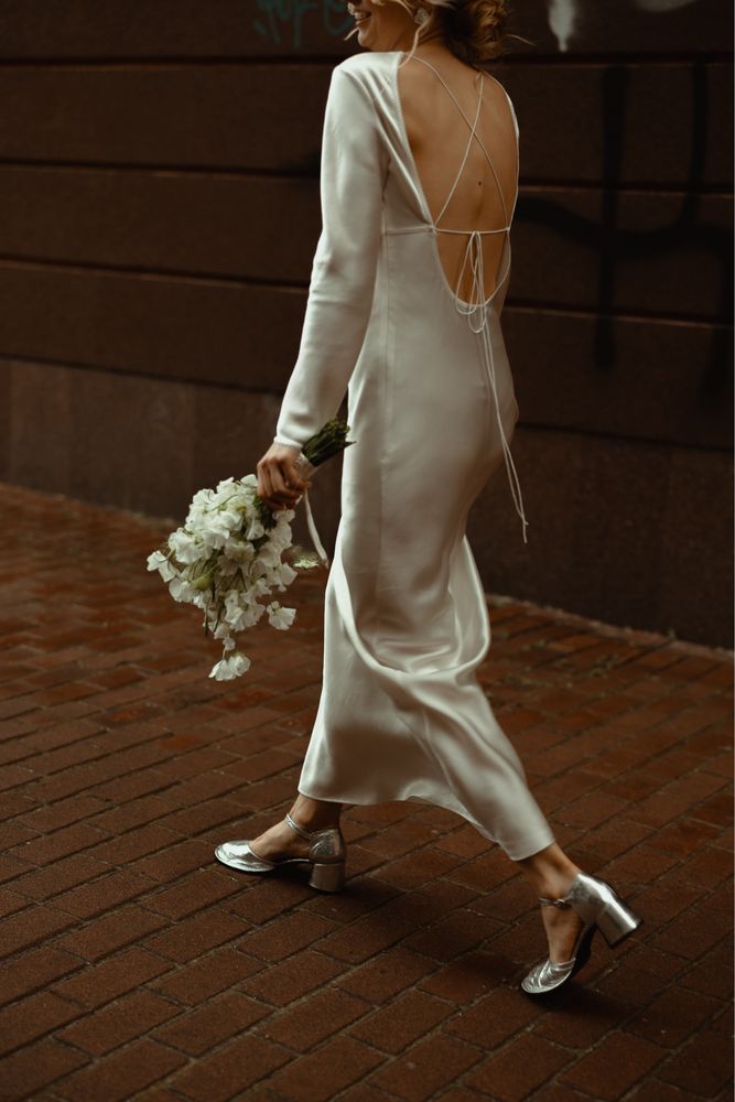 Сукня біла, весільна Anna October
