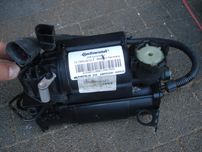 kompresor zawieszenia Audi A8 D3 4E0 A6 C5 C6 C7 Q7 vw touareg allroad