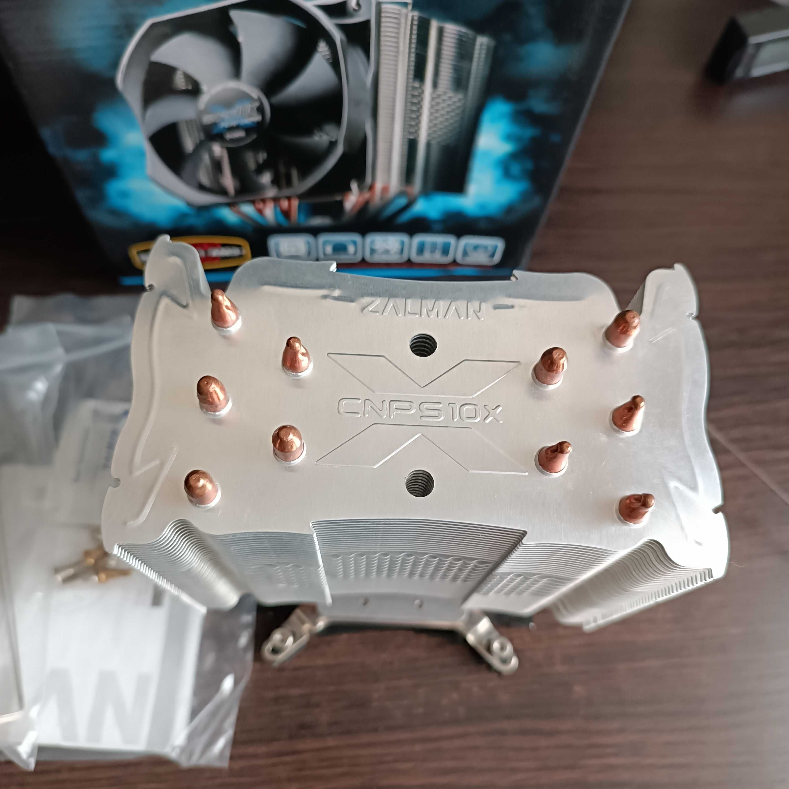 Продам Кулер Zalman CNPS10X Performa