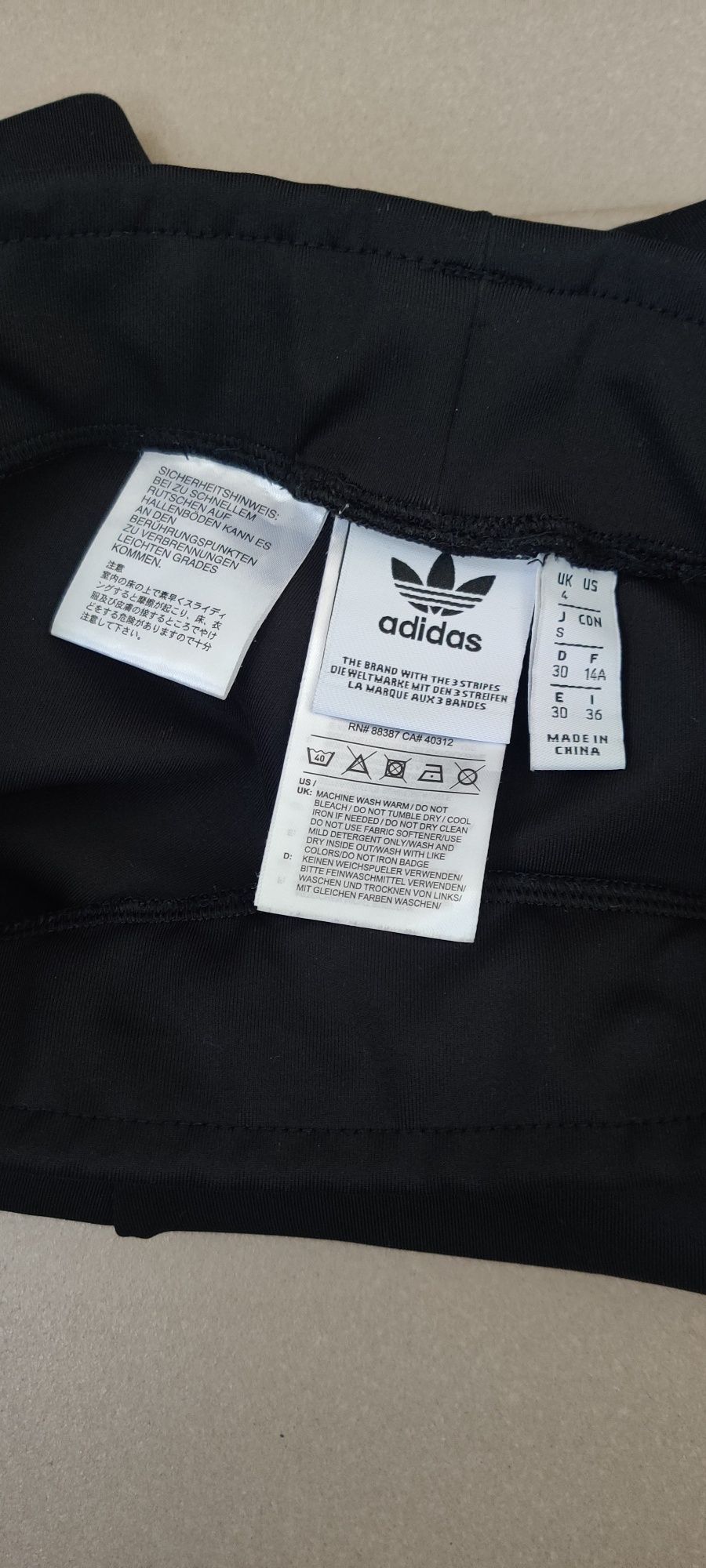 Спортивные шорты Adidas леггинсы детские шорты