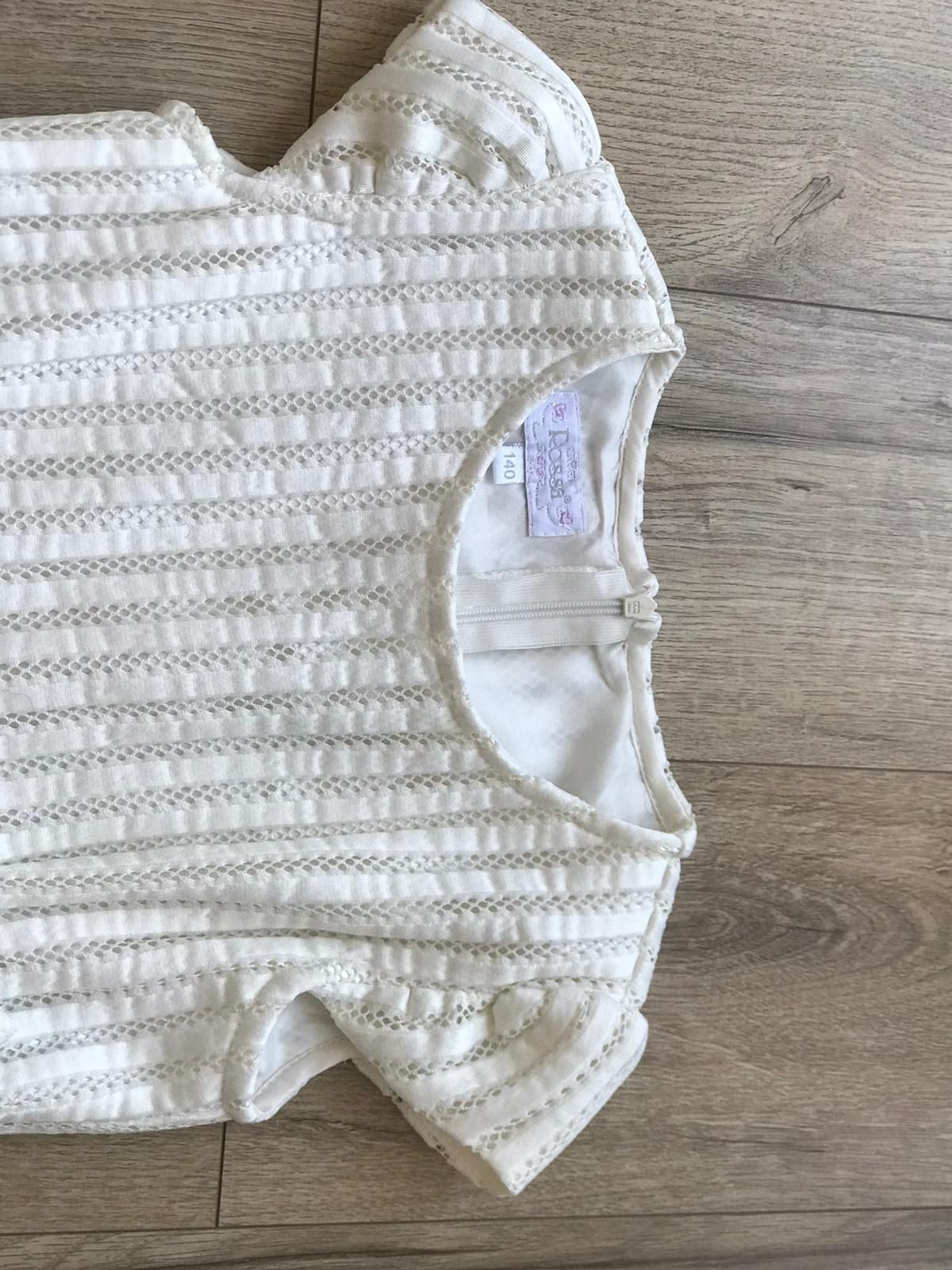 Elegancka sukienka w idealnym stanie