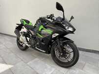 Kawasaki ninja 400