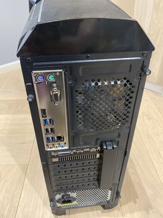 Komputer gamingowy PC