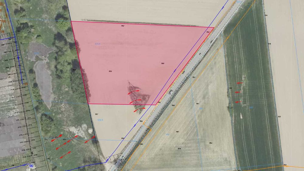 Działka inwestycyjna, przemysłowo-rolna 5700mkw