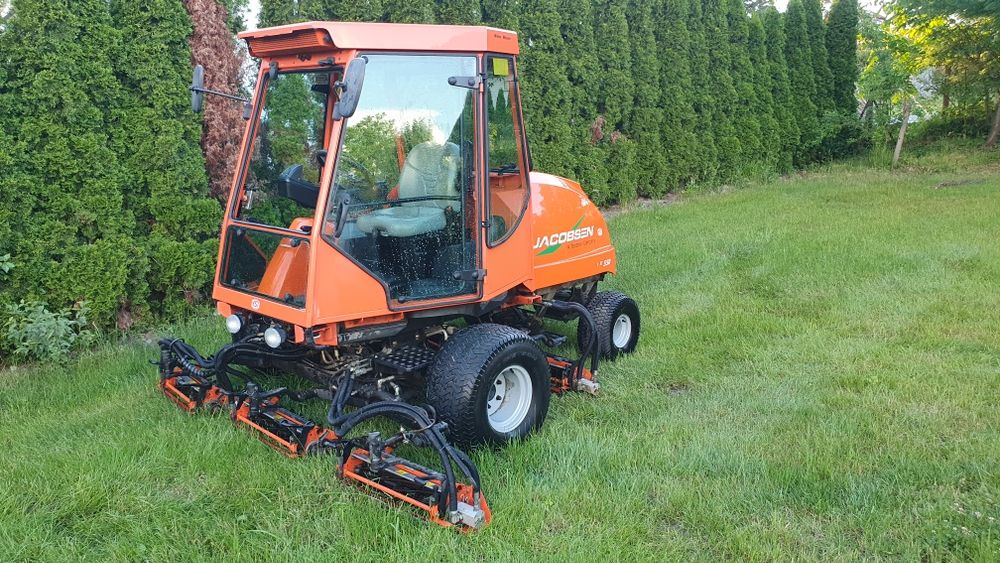 Kosiarka wrzecionowa Jacobsen LF 550