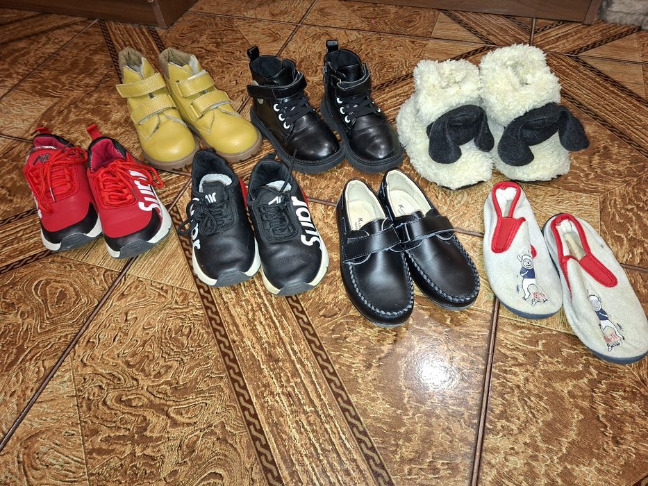 Обувь на мальчика 28-29 р