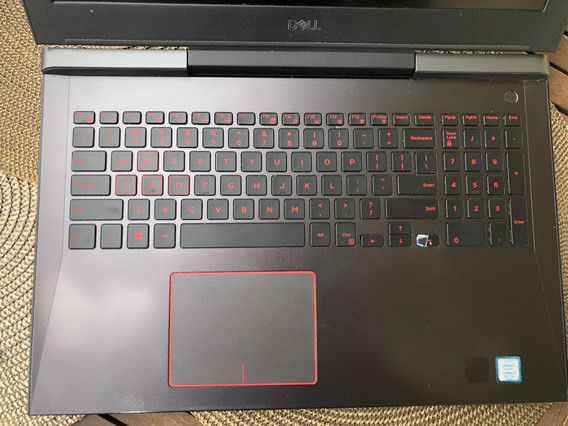 Laptop Dell Inspiron 7577