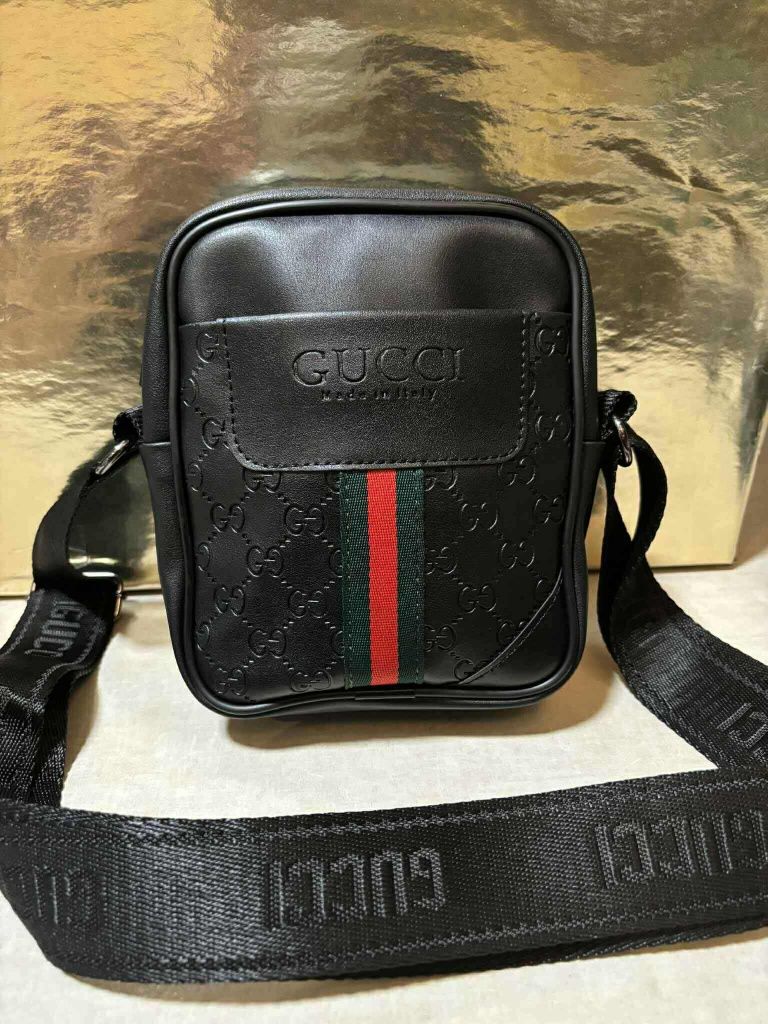 GUCCI męska nowa czarna listonoszka GG