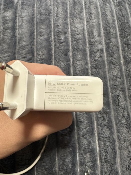 блок питания Apple 61W USB-C Power Adapter