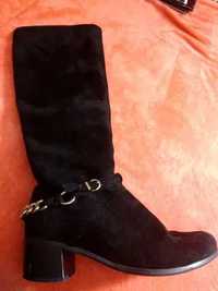 Чоботи жіночі демісезонні замшеві каблук сапоги женские ботинки черные