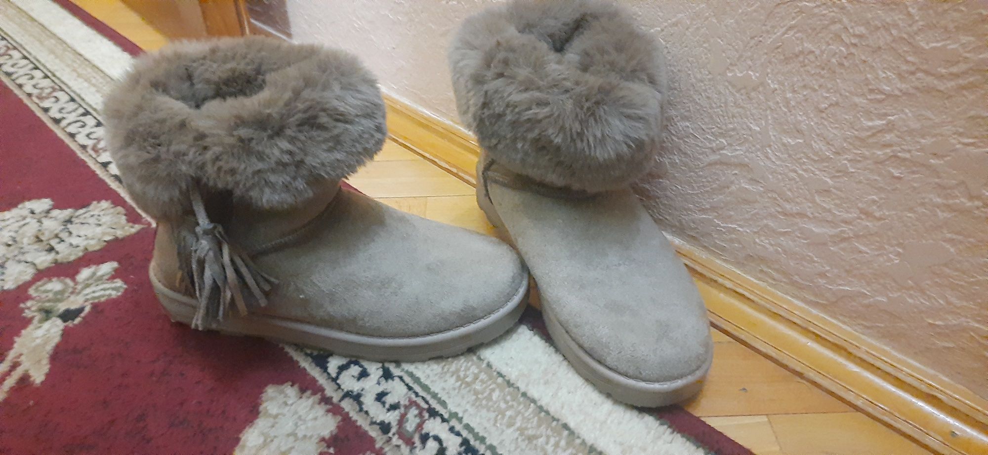 Угі зимові / зимові черевики