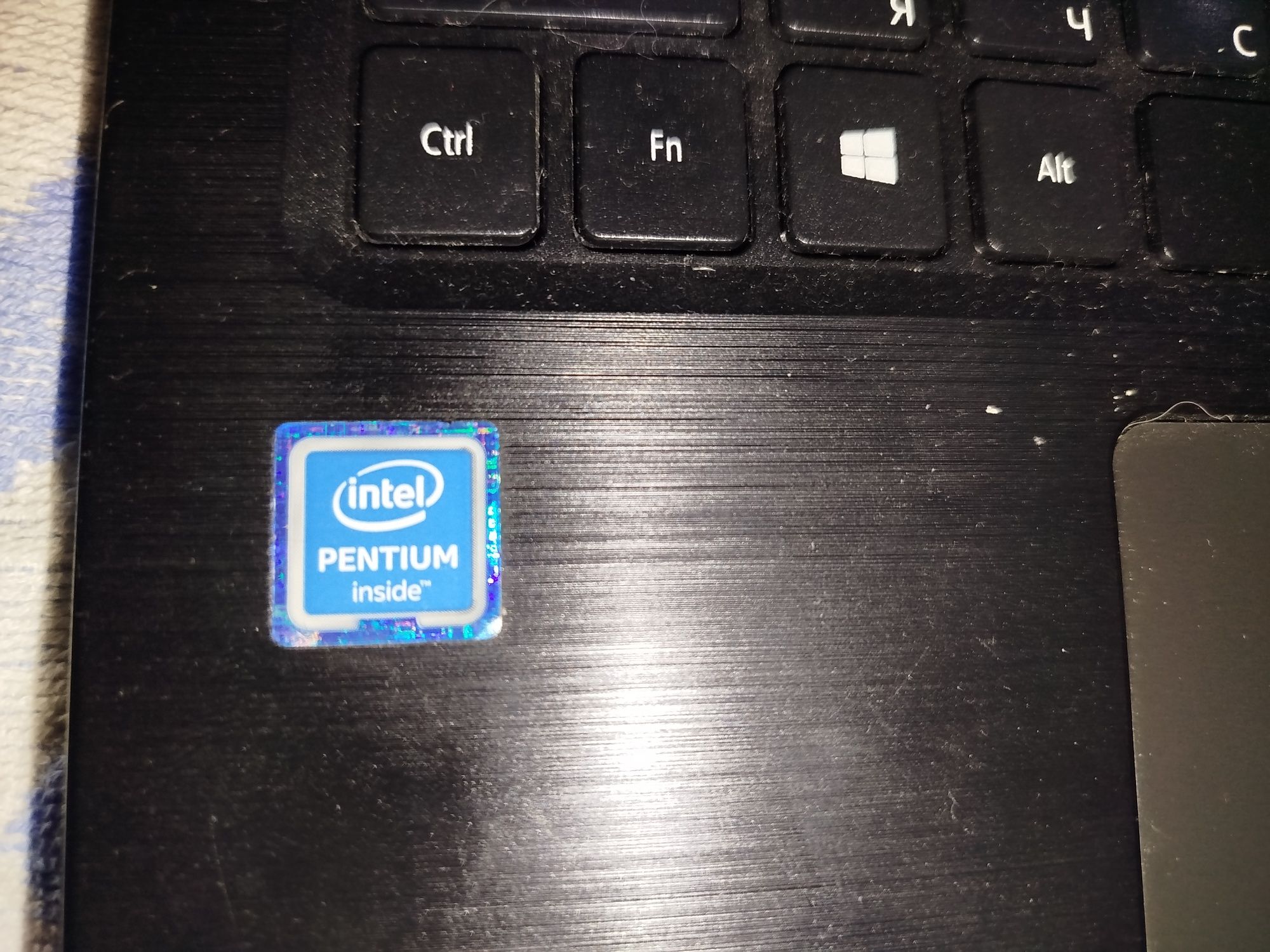 Продам ноут Aspire A315-33