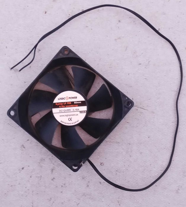 Кулер вентилятор 80х80х25 мм ноутбука