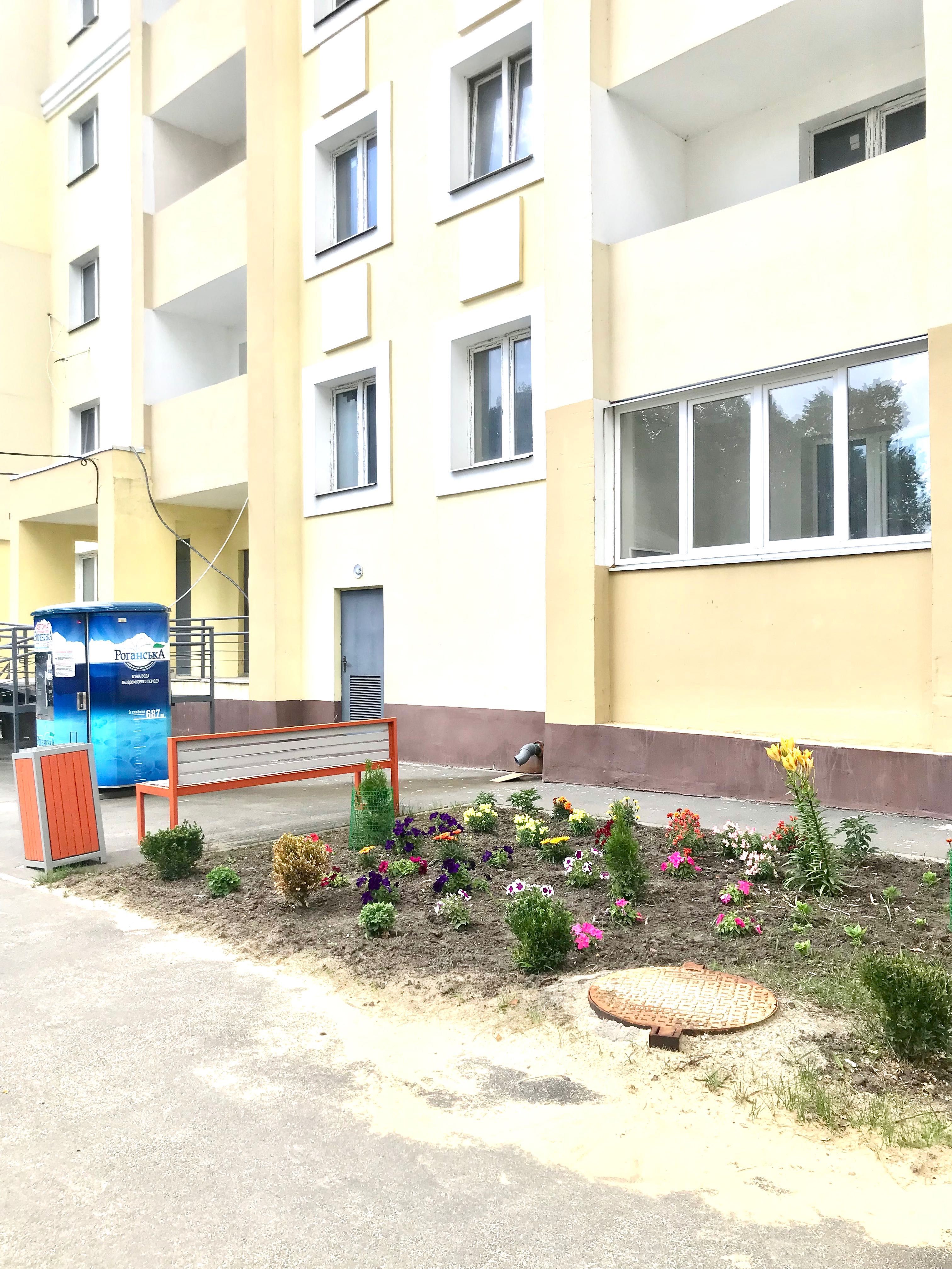 D1M Терміново продам квартиру 40 м2 в ЖК Семінарський, Холодна гора