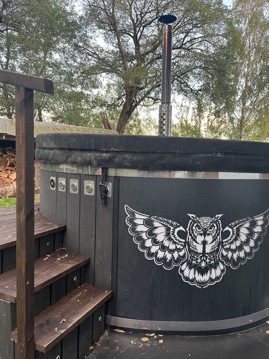 Mobilna balia jacuzzi na wynajem z dowozem