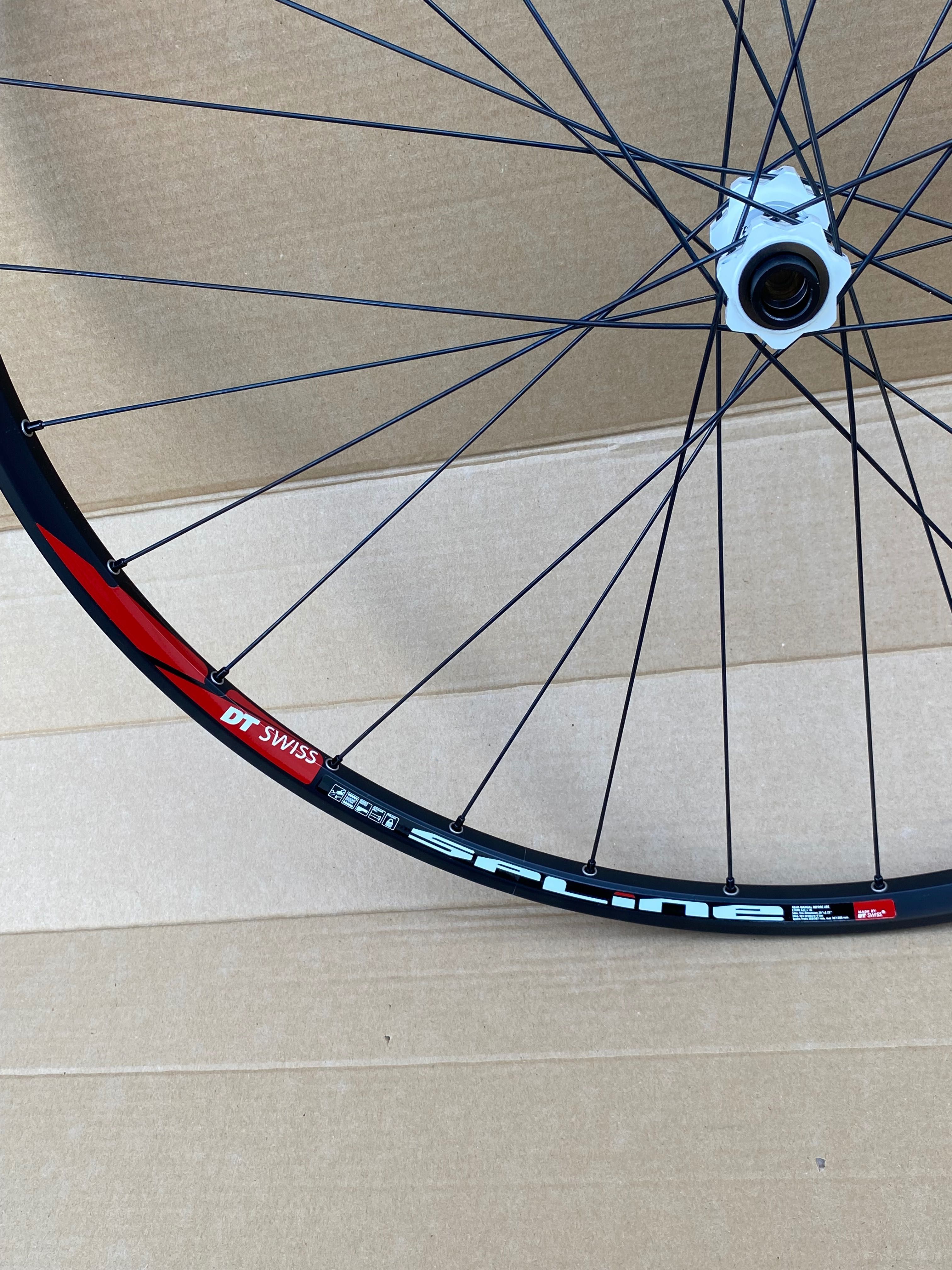 Koło przednie DT SWISS X1600 SPLINE 29'' [622x18] FV, nowe /013-031