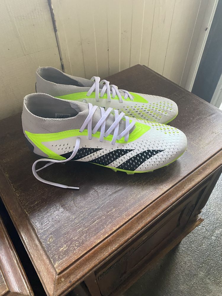 Chuteiras Adidas Predator 42.5
