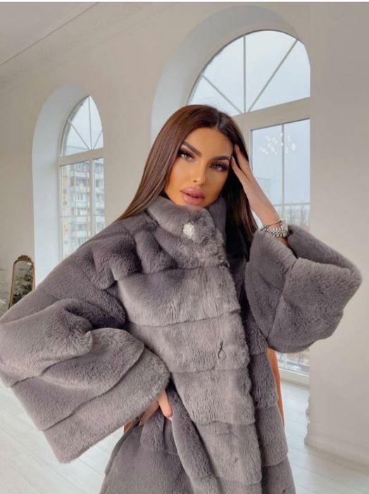 Шуба, шубка з екохутра